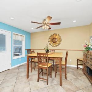 Photo #18 of 7518 DOE BAY LANE, CHINCOTEAGUE, VA 0.2 acres