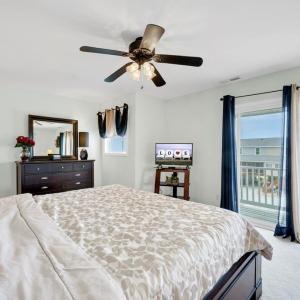 Photo #23 of 7518 DOE BAY LANE, CHINCOTEAGUE, VA 0.2 acres