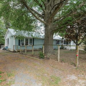Photo #2 of 8045 HICKMAN FARM LN, WALLOPS ISLAND, VA 0.5 acres