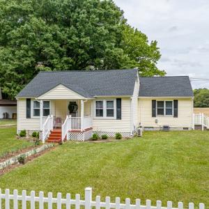 Photo #4 of 19041 PLANTATION RD, ONANCOCK, VA 0.8 acres