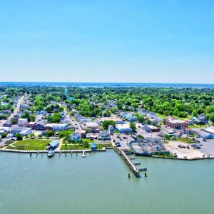 Photo #6 of 6180 MARSH ISLAND DR, CHINCOTEAGUE, VA 0.1 acres