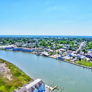 Photo #7 of 6180 MARSH ISLAND DR, CHINCOTEAGUE, VA 0.1 acres