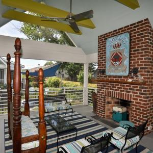 Screened in Porch off Kitchen