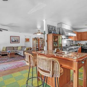 Photo #12 of 28099 HARBORTON RD, HARBORTON, VA 1.4 acres