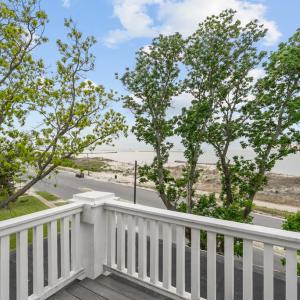 Photo #15 of 306 BAY AVE, CAPE CHARLES, VA 0.5 acres