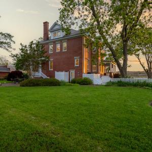 Photo #18 of 306 BAY AVE, CAPE CHARLES, VA 0.5 acres