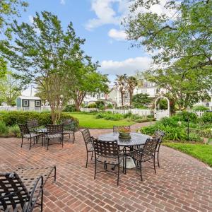 Photo #20 of 306 BAY AVE, CAPE CHARLES, VA 0.5 acres