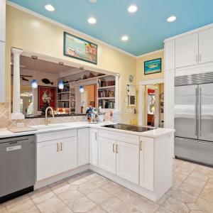 Photo #50 of 306 BAY AVE, CAPE CHARLES, VA 0.5 acres