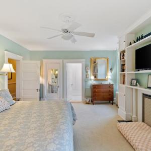 Photo #77 of 306 BAY AVE, CAPE CHARLES, VA 0.5 acres