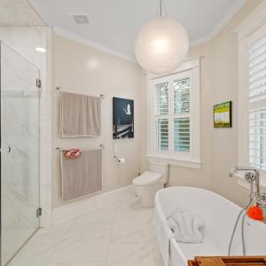 Photo #78 of 306 BAY AVE, CAPE CHARLES, VA 0.5 acres
