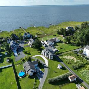 Photo #5 of 5061 BAY COLONY LN, CHINCOTEAGUE, VA 0.3 acres