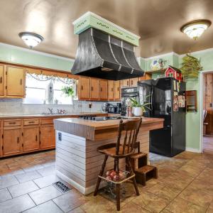 Photo #15 of 6126 TAYLOR ST, CHINCOTEAGUE, VA 0.4 acres
