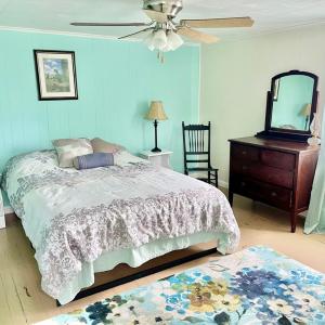 Photo #54 of 3250 COLONA ST, CHINCOTEAGUE, VA 0.7 acres