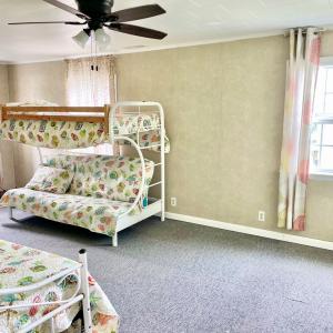 Photo #71 of 3250 COLONA ST, CHINCOTEAGUE, VA 0.7 acres