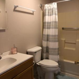7B Bathroom