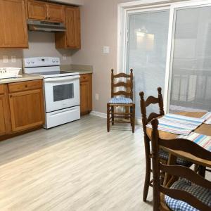 7B Kitchen