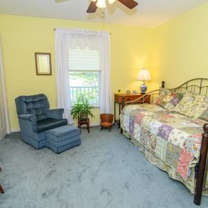 2nd Bedroom downstairs