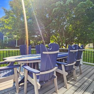 Deck off of dining area