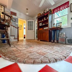 Kitchen floors