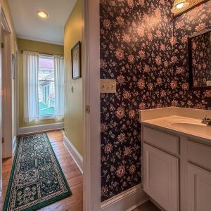 Upstairs Bathroom 3 v2