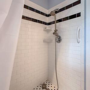 Downstairs Bathroom 2