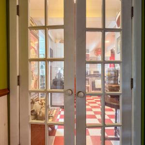 French doors to Kitchen