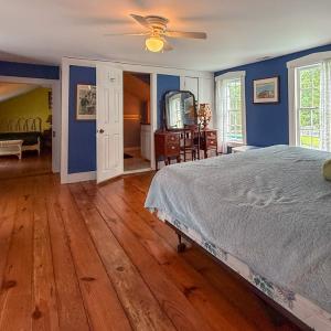 Upstairs Bedroom/Ensuite 6