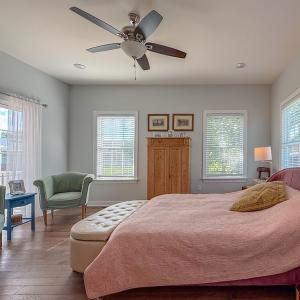 Photo #18 of 614 STRAWBERRY ST, CAPE CHARLES, VA 70.0 acres
