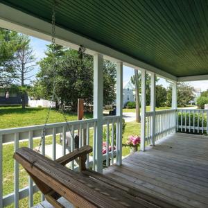 Photo #6 of 6033 LEWIS ST, CHINCOTEAGUE, VA 0.2 acres