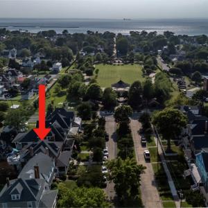 Prime location close to Central Park