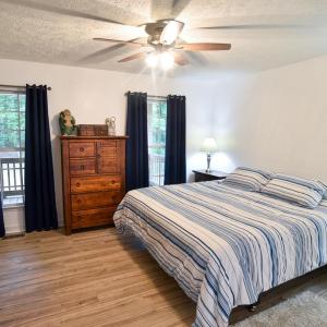 First Floor Bedroom/Primary