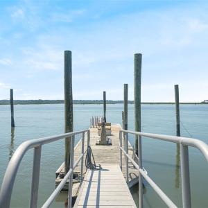 Photo #42 of 7442 EAST SIDE RD, CHINCOTEAGUE, VA 0.1 acres