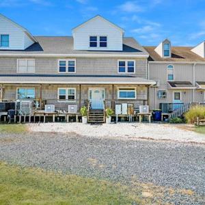 Photo #44 of 7442 EAST SIDE RD, CHINCOTEAGUE, VA 0.1 acres