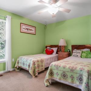 Photo #30 of 37292 LONGBOAT CT, GREENBACKVILLE, VA 0.3 acres