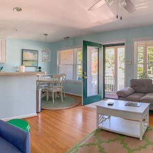 Photo #9 of 524 A WASHINGTON AVE, CAPE CHARLES, VA