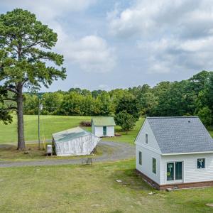 Photo #16 of 29503 BURTON RD, PAINTER, VA 20.1 acres