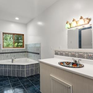 Photo #17 of 35204 BLUFF DR, BELLE HAVEN, VA 2.1 acres