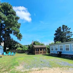 Photo #2 of 8031 MIRE POND ONE, CHINCOTEAGUE, VA 0.1 acres