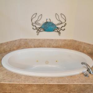 Jetted tub