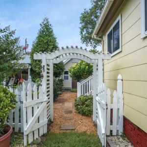 Photo #44 of 6326 CLEVELAND ST, CHINCOTEAGUE, VA 0.2 acres