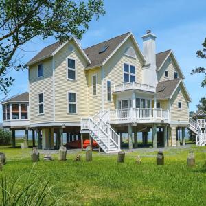 Photo #2 of 5060 WILDCAT LN, CHINCOTEAGUE, VA 3.5 acres