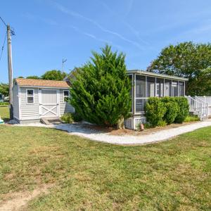 Photo #3 of 41200 SEA GULL DR, QUINBY, VA 0.2 acres