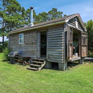 Photo #46 of 5324 DEEP HOLE RD, CHINCOTEAGUE, VA 0.5 acres