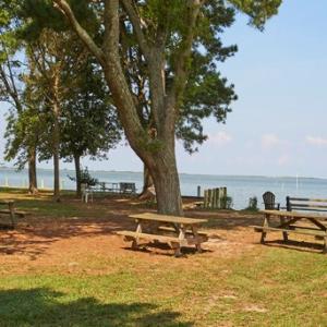 private Cedarview bay front park