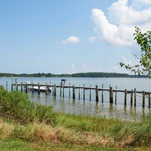 private Cedarview bay front park