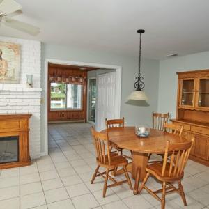 Eat in Kitchen