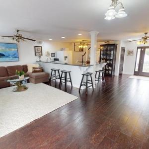 Photo #13 of 39030 STATE LINE RD, GREENBACKVILLE, VA 0.5 acres