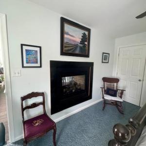 Fireplace in primary bedroom