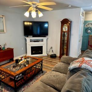 Photo #8 of 2488 JOLLY RODGER DRIVE, GREENBACKVILLE, VA 0.5 acres