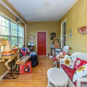 Photo #18 of 84 MARKET ST, ONANCOCK, VA 1.8 acres